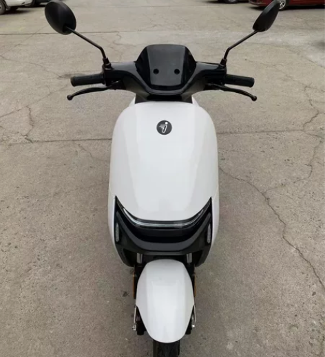 最新拿下23年九号70c一台，手续齐全两套...