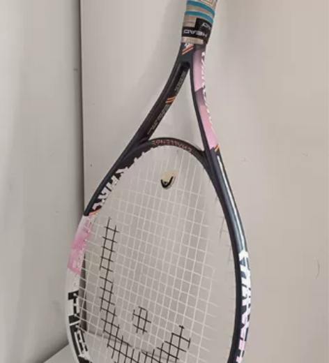 闲置网球拍 有兴趣的朋友可以私聊 郑州同城...