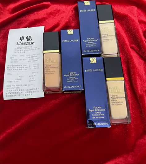 闲置出雅诗兰黛沁水粉底液30ml 下个月要...