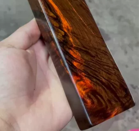 精品黑彯红水波纹镇尺,老挝大红酸枝木料,交...
