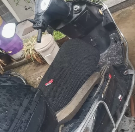 雅马哈摩托车一辆原装车 感兴趣的话点“我想...