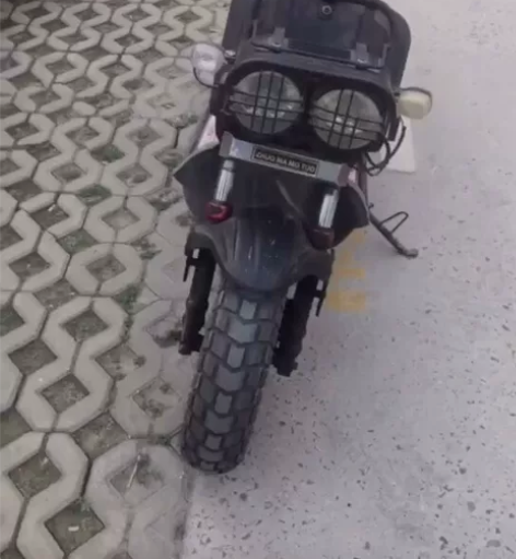 自用祖玛改装电摩，很爱惜，72v6组32a...