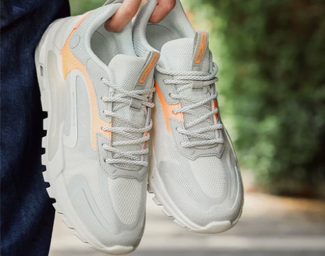 鸿星尔克运动鞋夏季新款潮流百搭男鞋休闲鞋透...