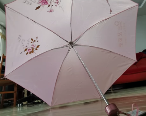 全新正品天堂伞，晴雨天均可使用，面料为聚酯...
