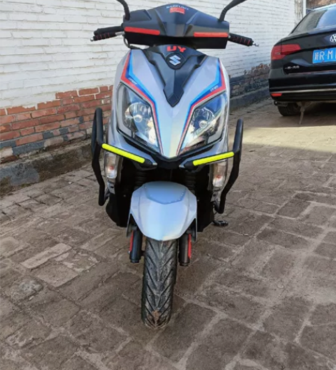 出售极品铃木uy，车况极品。原版原漆。车况...