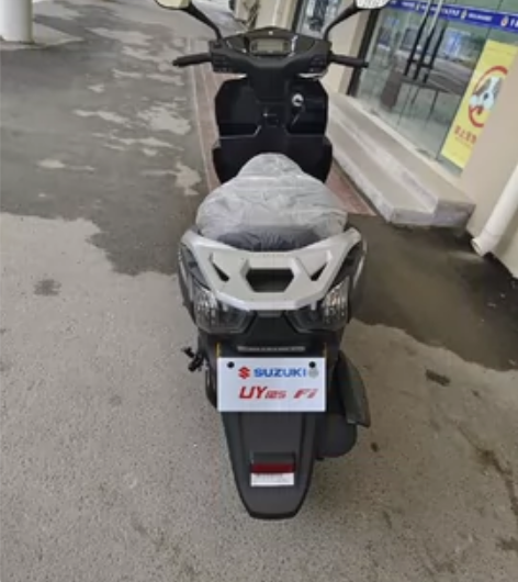铃木UY125百年纪念版踏板摩托车22年8...