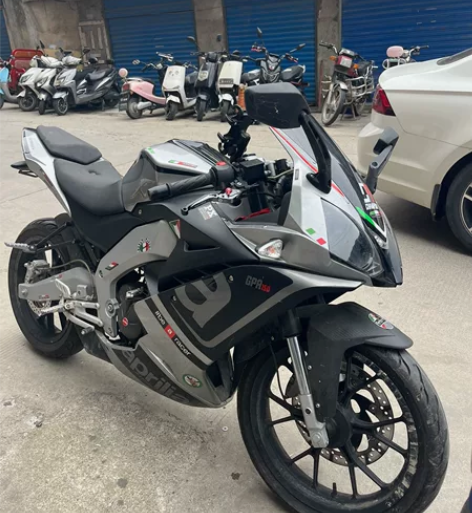 20年12月阿普利亚gpr150 裸车 裸...