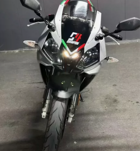 20年10月上牌阿普利亚150 车辆型号:...