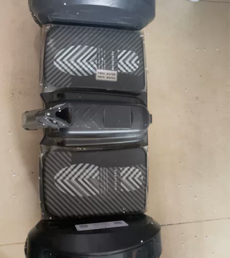 领奥平衡车54v:54v旗舰尊享版黑FIR...