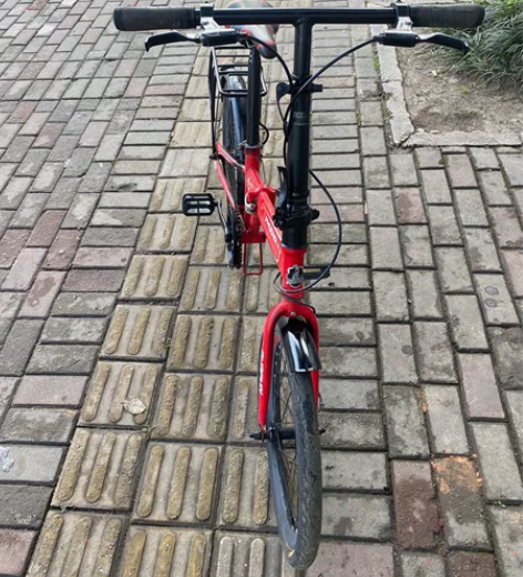 八成新大品牌凤凰折叠自行车，正常使用，前后...