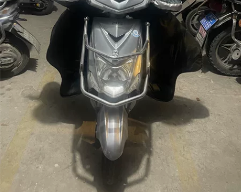 台铃，大电动车可带人很舒服，有电子锁，加钱...