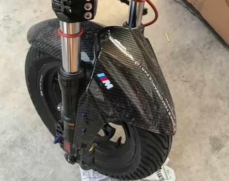 巴风特前挡泥板 安装孔位需要自己打孔 款式...