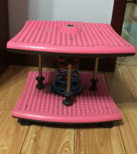 家用运动器材踏步机 健身器材分类：大号扭腰...