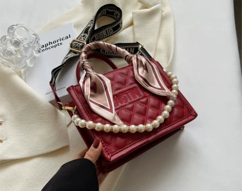 红色大容量包包女2023新款潮夏季结婚新娘...