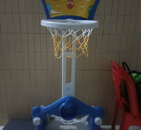 闲置篮球架 感兴趣的话点“我想要”和我私聊...