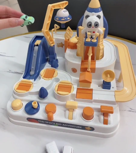 淘嘟嘟抖音益智小火车轨道车闯关大冒险儿童玩...