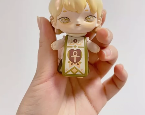 zuru塔罗牌系列女皇,头发细闪,全新正版...