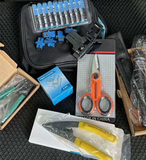 冷接工具套装，年少无知误入装维行业。光纤工...