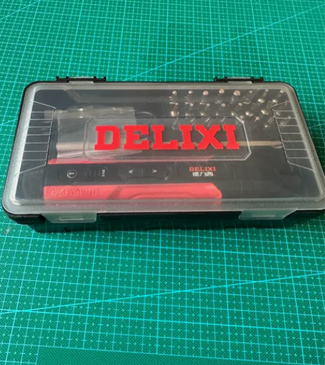 129元入手德力西电动螺丝刀套装，几乎没有...