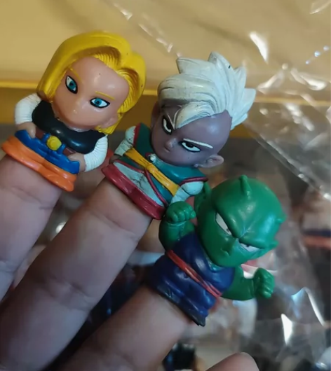 怀旧收藏，老玩具，正版七龙珠手指玩偶，一个...