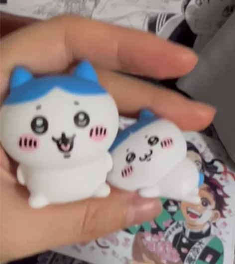 日本正版 chikawa盲盒软胶坐姿指偶摆...