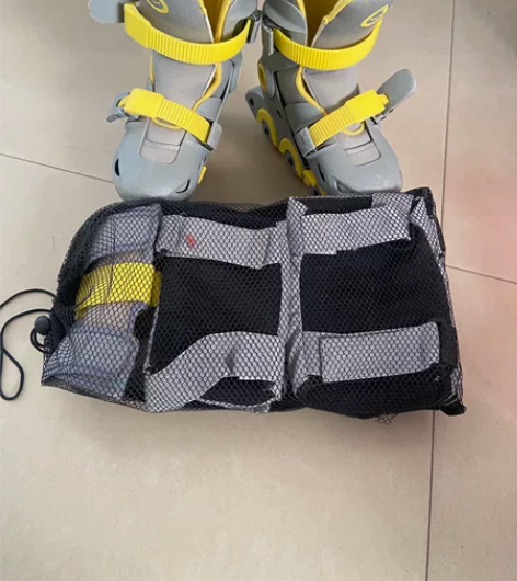 小寻溜冰鞋直排轮滑鞋儿童男童女童滑冰旱冰鞋...