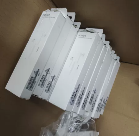 荣耀半入耳式耳机AM115R 外包装一般 ...