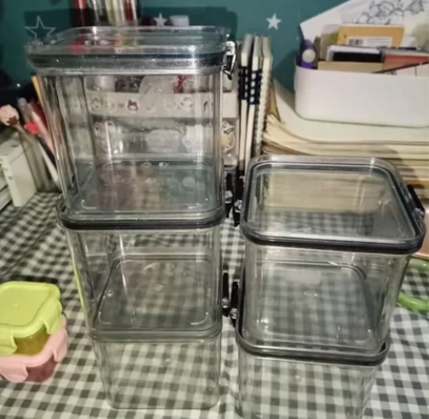 出几个收纳罐，25出不包邮 感兴趣的话点“...