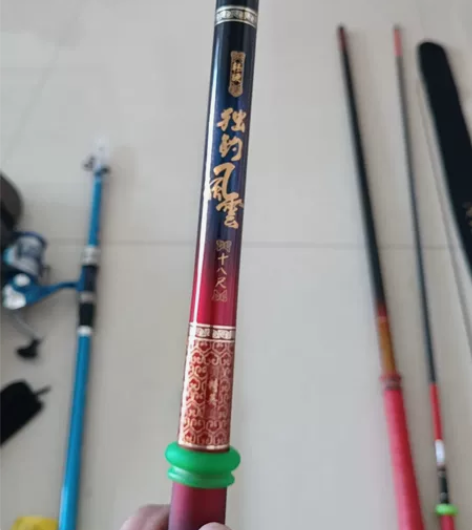 海明威正品独钓风云鱼竿5米4   精英轻硬...