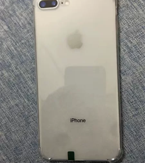 ?低价出售一个金色8p,有指纹5.5寸  ...