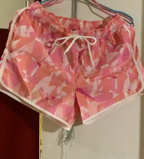 热风hotwind短裤，薄款，嘎嘎新，l码...