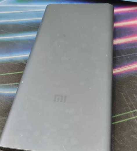 小米充电宝10000毫安 感兴趣的话点“我...