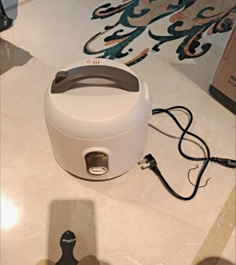 全新 电饭煲！！！ 美菱电饭锅  1.6L...