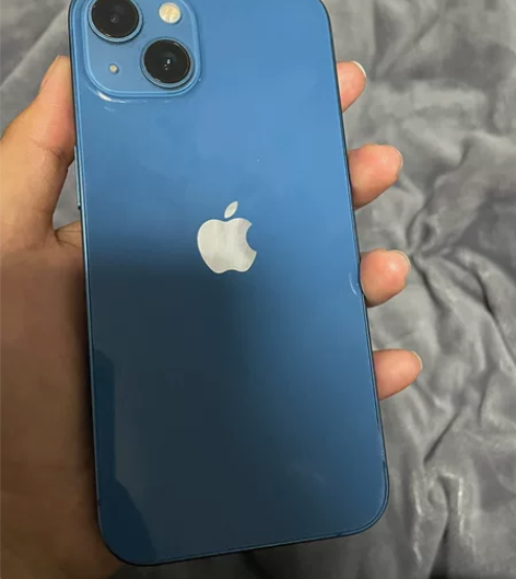 苹果13蓝色128g 电池89自用