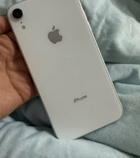 出自用iPhoneXR 128g 99新原...