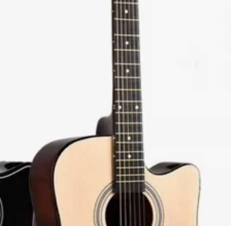 8成新吉他，喜欢的快抢，很久没弹，琴弦有些...