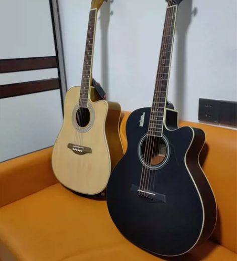 民谣吉他 感兴趣的话点“我想要”和我私聊吧...