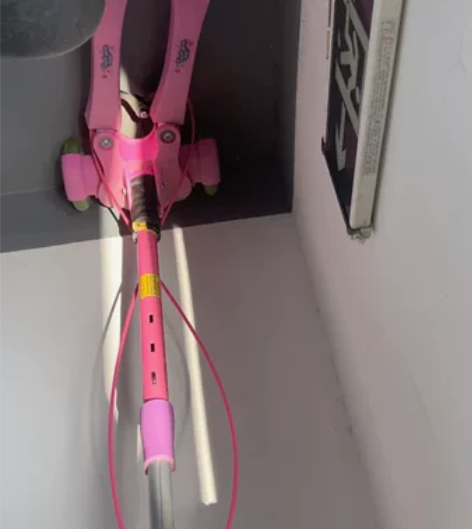 迪士尼儿童滑板车蛙式3-12岁小孩宝宝剪刀...