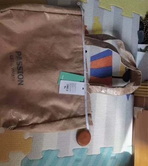 杜邦纸，外层防水pvc时尚便携单肩包 全新...