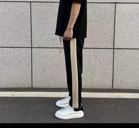 春季九分裤男直筒休闲裤侧边杏色条纹运动裤潮...