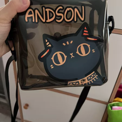 防水斜挎包包邮 9新，容量可以，单肩包，喜...