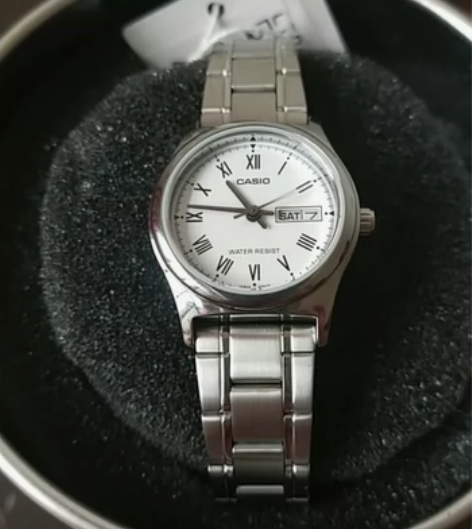 卡西欧女表 石英机芯 某物购，还有盒子[号...