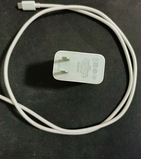 真我Realme Q3原装自带 30W ！...