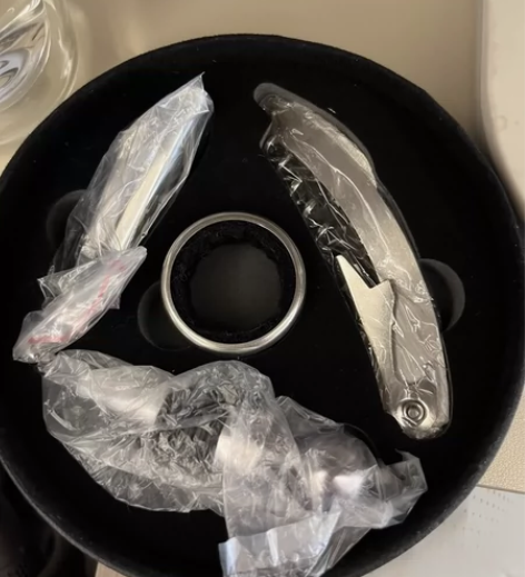 雅典娜红酒开酒器，全新未使用，因包装坏掉了...