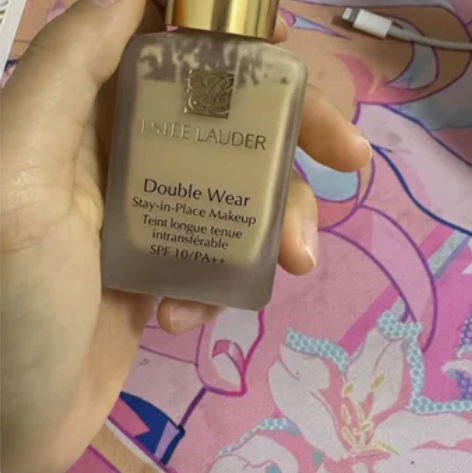 雅诗兰黛DW粉底液色号1W2，比较适合黄黑...