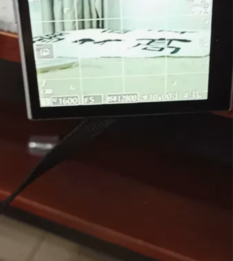 尼康j5微单加10-100mm防抖原厂镜头...