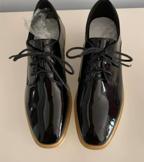 全新37，38码 特丽雅 梵莱诗  英伦风...