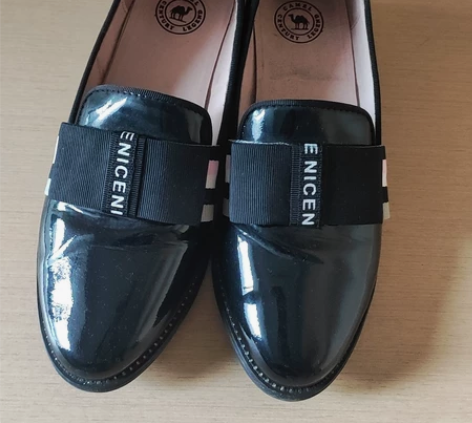 骆驼 简约蝴蝶结乐福鞋方跟圆头浅口单鞋女鞋...