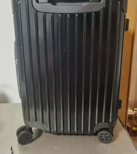 密码拉杆行李箱 全新仅拆封拍照未使用  中...