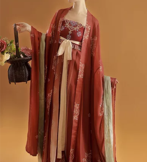 出！红色诃子裙一件??桔屿唐制复原原创汉服...